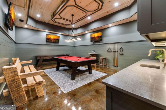 156 Horatio Drive, Blue Ridge, GA 30513