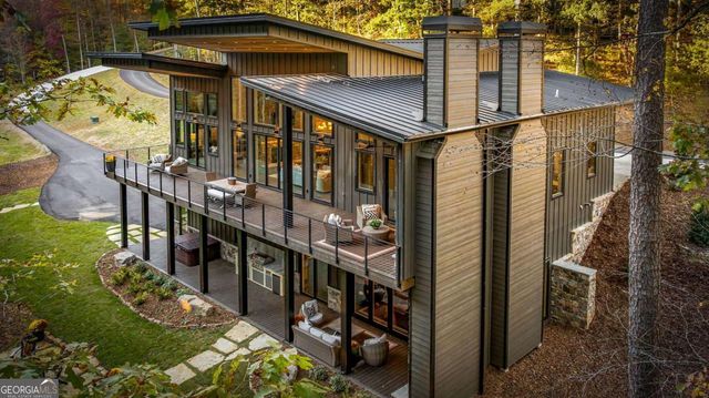 156 Horatio Drive, Blue Ridge, GA 30513