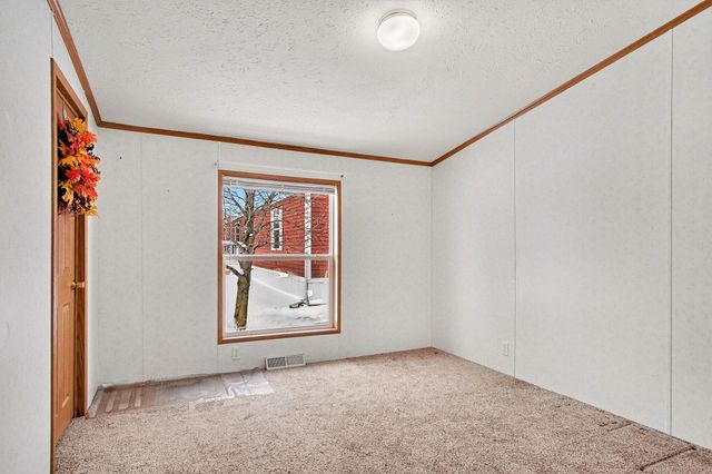 13749 Bluebell Lane, Cedar Springs, MI 49319