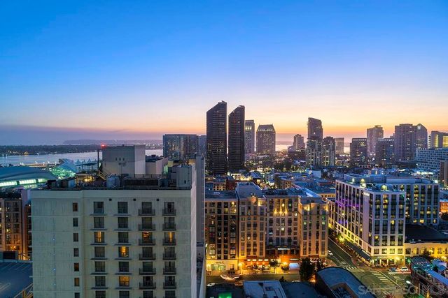 325 7th Avenue 2104, San Diego, CA 92101