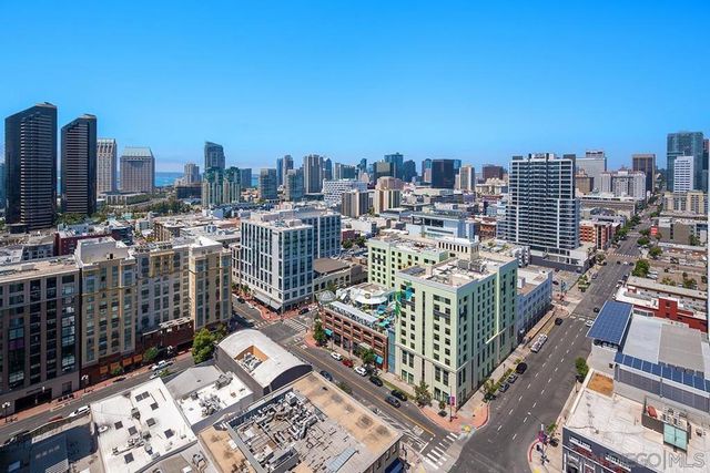 325 7th Avenue 2104, San Diego, CA 92101