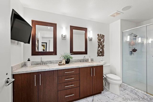 325 7th Avenue 2104, San Diego, CA 92101