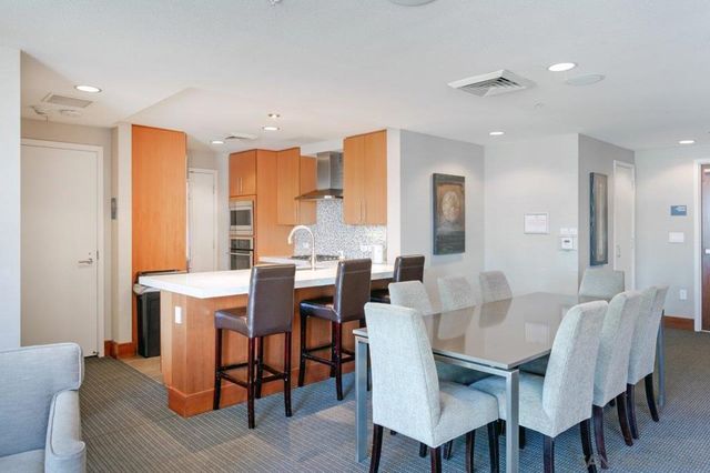 325 7th Avenue 2104, San Diego, CA 92101