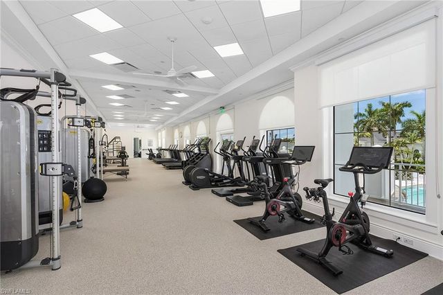 559 Audubon BLVD E-202, Naples, FL 34110