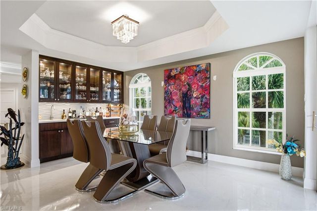 559 Audubon BLVD E-202, Naples, FL 34110