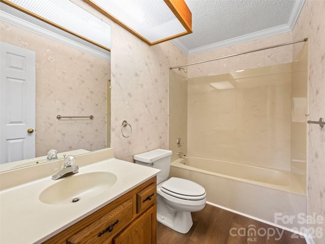 110 Deerlake Drive, Asheville, NC 28803