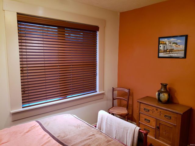 4689 E State Road 45, Bloomington, IN 47408