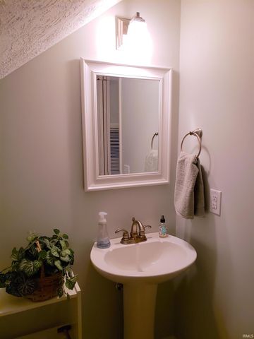 4689 E State Road 45, Bloomington, IN 47408