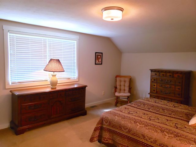 4689 E State Road 45, Bloomington, IN 47408