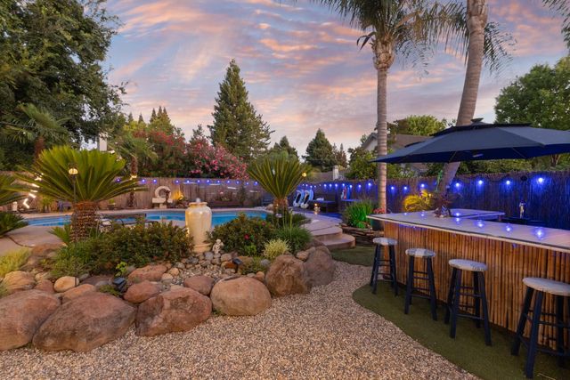 11604 Blazing Star Ct, Gold River, CA 95670