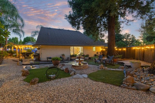 11604 Blazing Star Ct, Gold River, CA 95670