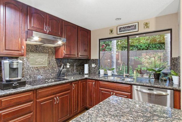 11604 Blazing Star Ct, Gold River, CA 95670