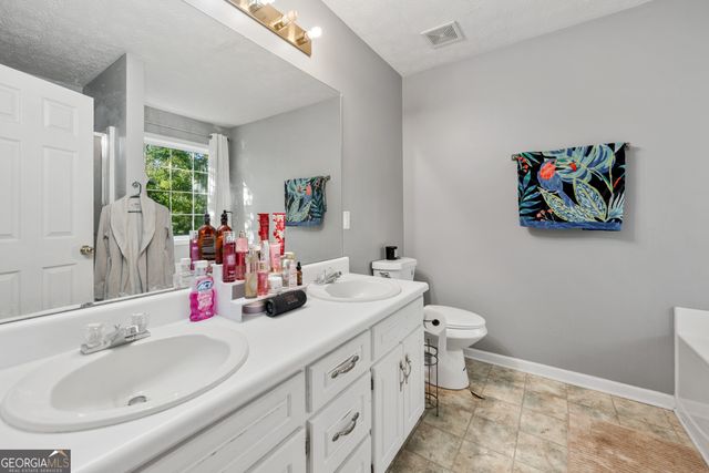 160 Azalea Drive, Winder, GA 30680