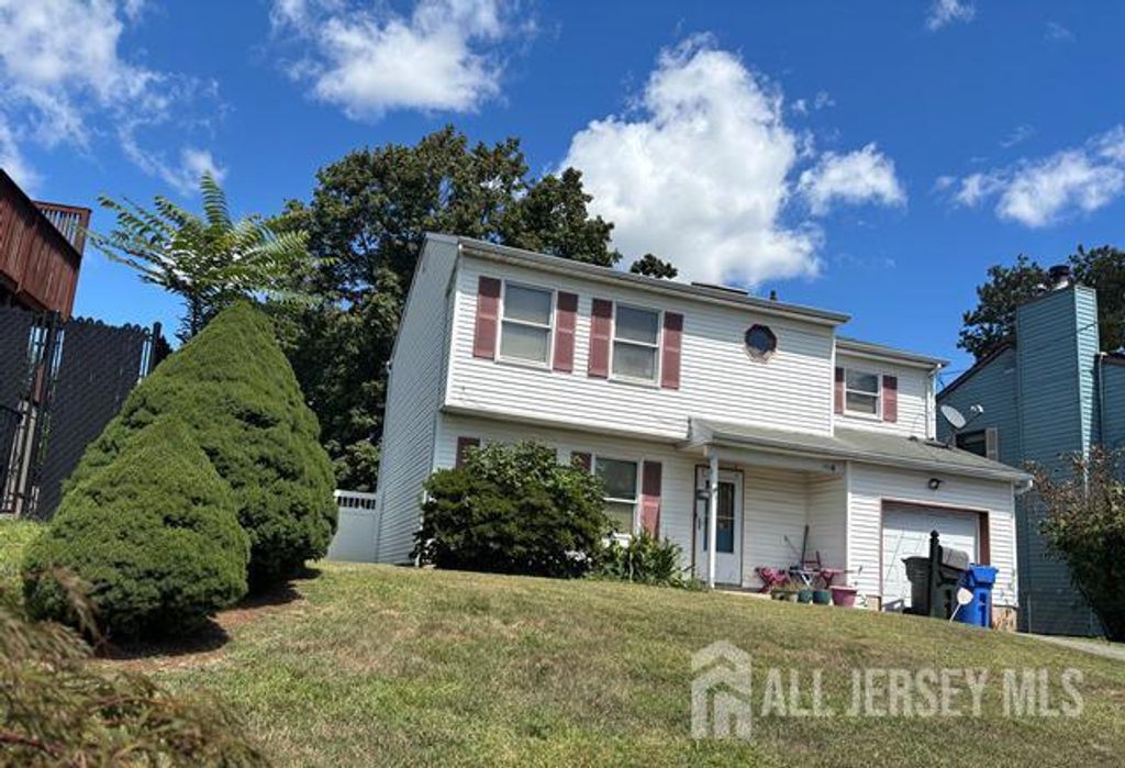 59 E New Street, Sewaren, NJ 07077
