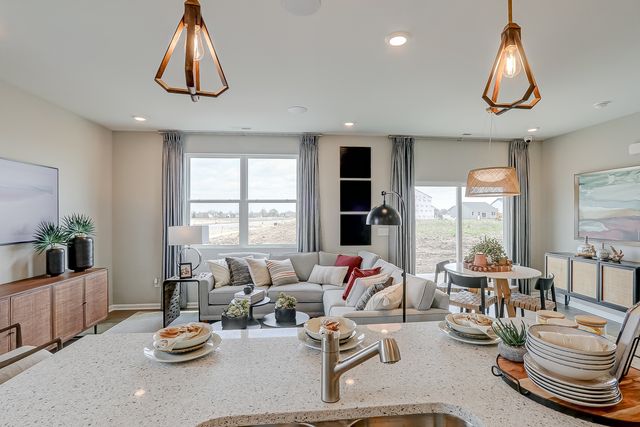 401 Comstock Road, South Elgin, IL 60177