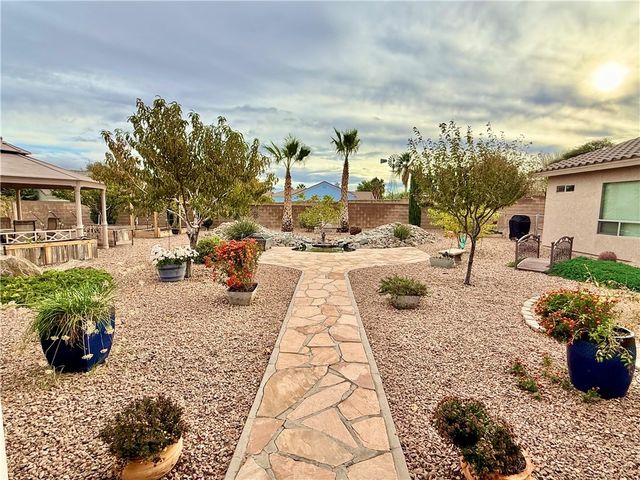 2904 Cimarron Drive, Kingman, AZ 86401