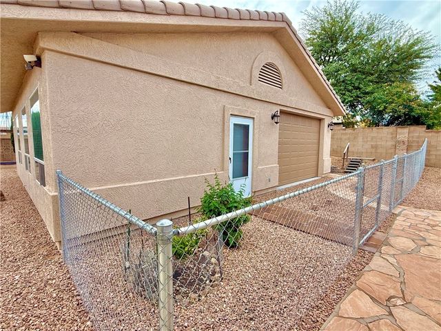 2904 Cimarron Drive, Kingman, AZ 86401