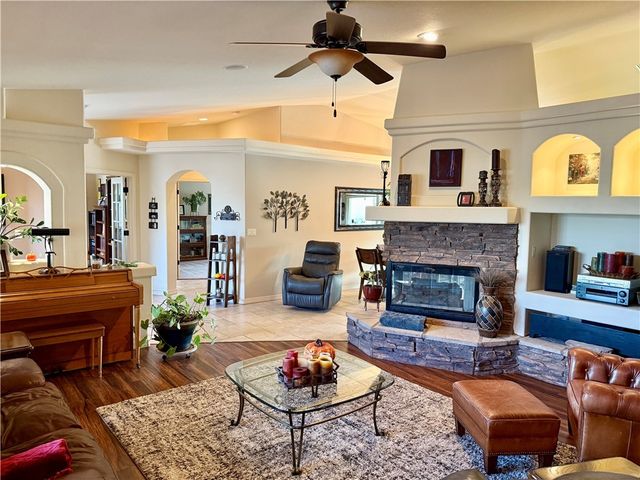 2904 Cimarron Drive, Kingman, AZ 86401