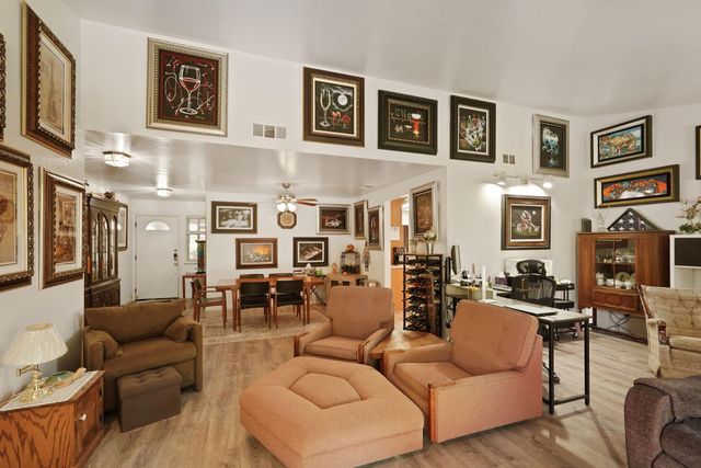 530 Mahogany Ln, Tracy, CA 95376