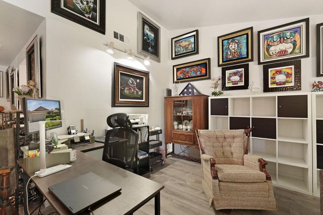 530 Mahogany Ln, Tracy, CA 95376