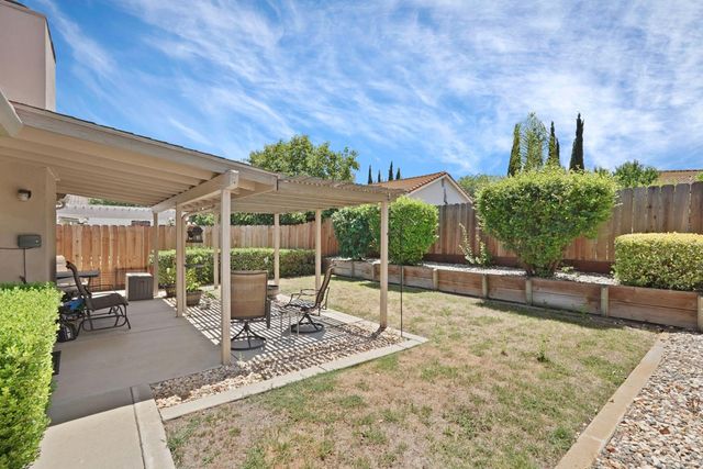 530 Mahogany Ln, Tracy, CA 95376
