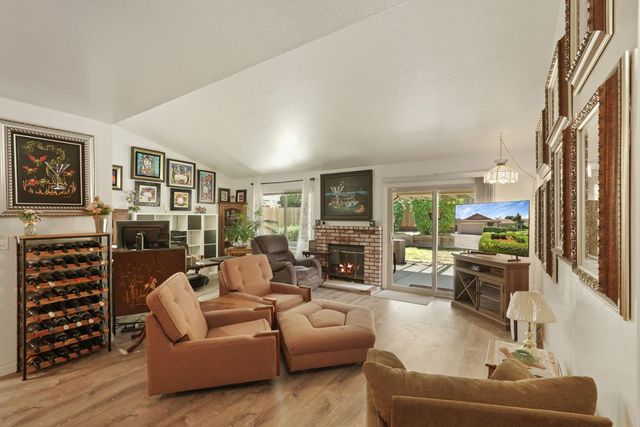 530 Mahogany Ln, Tracy, CA 95376