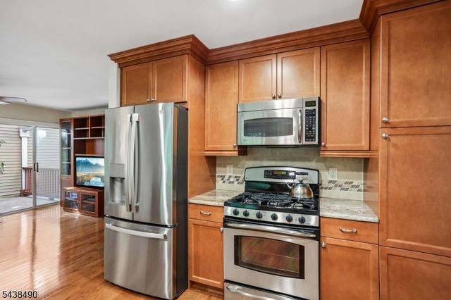 70 Clarken Dr, West Orange Twp., NJ 07052