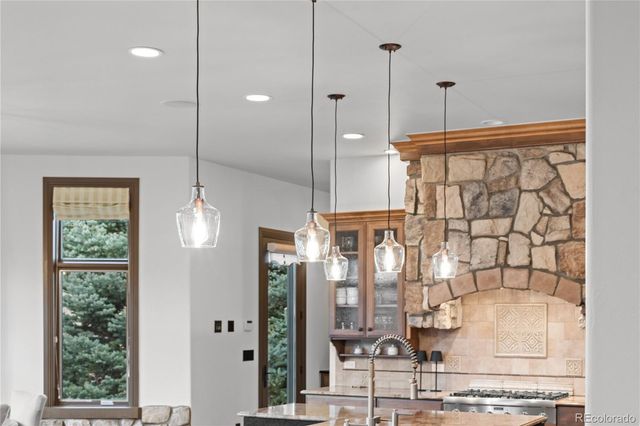 5810 Amber Ridge Drive, Castle Pines, CO 80108