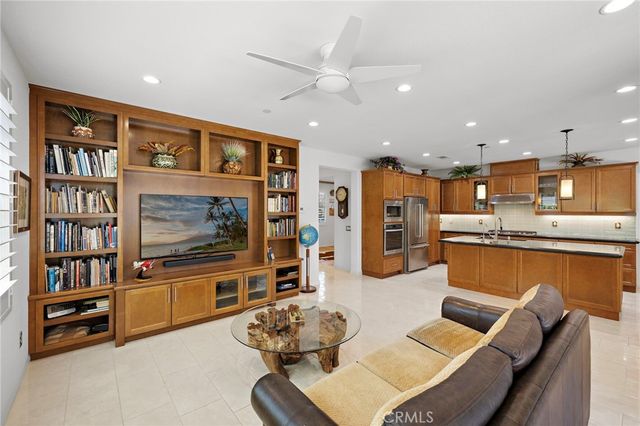 104 Cerrero Court, Rancho Mission Viejo, CA 92694