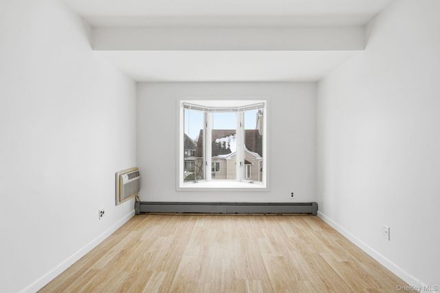 152 Tier Street 211C, Bronx, NY 10464