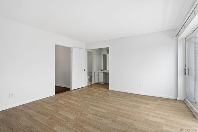 152 Tier Street 211C, Bronx, NY 10464