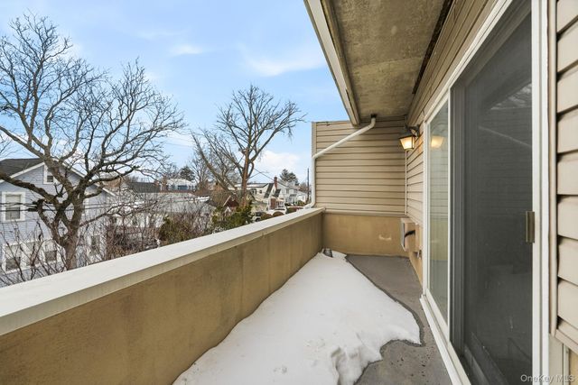 152 Tier Street 211C, Bronx, NY 10464