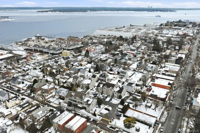 152 Tier Street 211C, Bronx, NY 10464