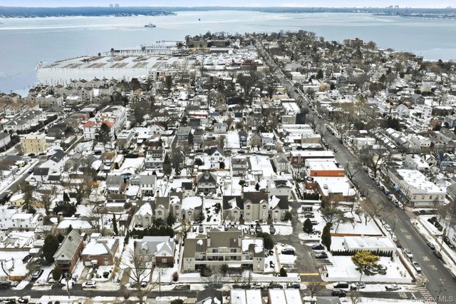 152 Tier Street 211C, Bronx, NY 10464