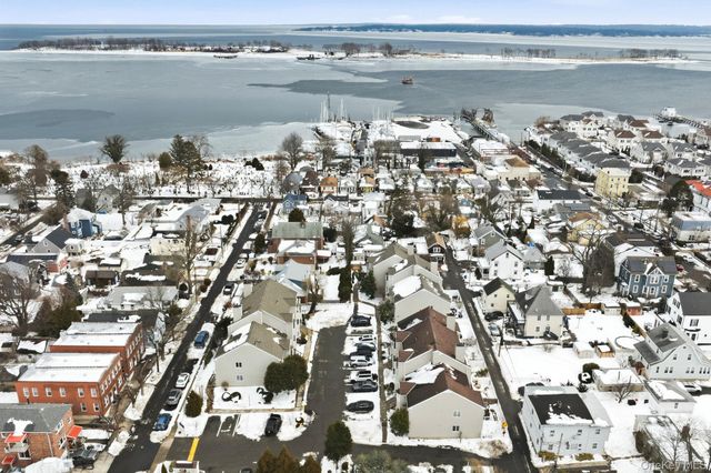 152 Tier Street 211C, Bronx, NY 10464