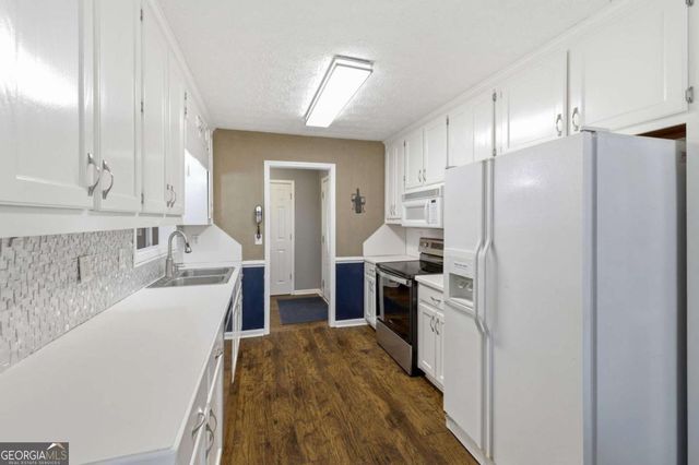 4758 Eagle Watch Drive, Flowery Branch, GA 30542