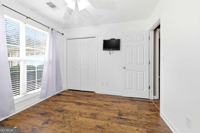 4758 Eagle Watch Drive, Flowery Branch, GA 30542