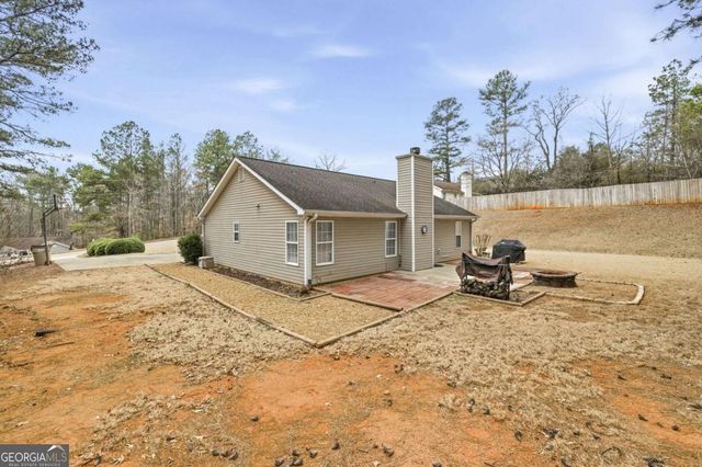 4758 Eagle Watch Drive, Flowery Branch, GA 30542
