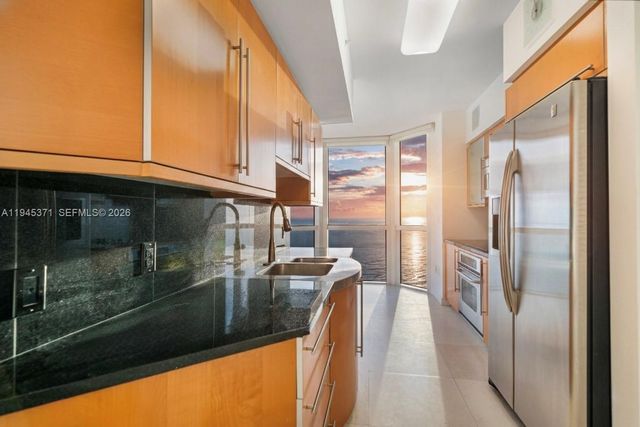 6365 Collins Ave 2901, Miami Beach, FL 33141