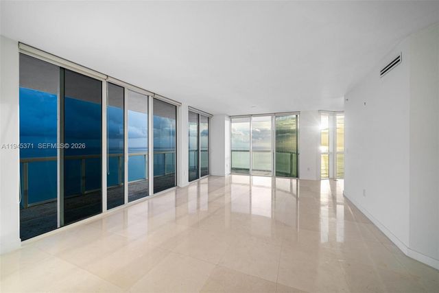 6365 Collins Ave 2901, Miami Beach, FL 33141