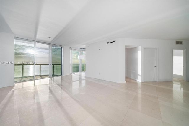 6365 Collins Ave 2901, Miami Beach, FL 33141