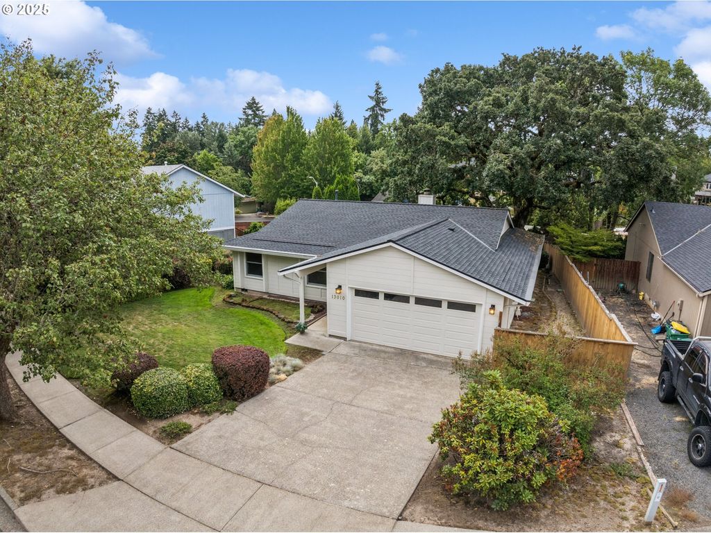 13010 Sw BARBERRY Dr, Beaverton, OR 97008