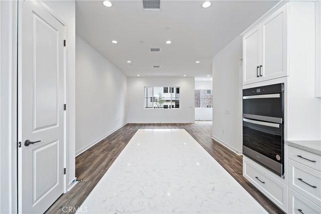 127 Culture, Irvine, CA 92618