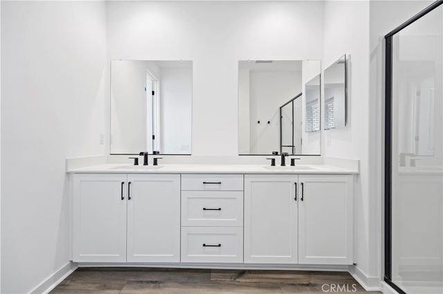 127 Culture, Irvine, CA 92618