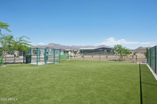 3301 S GOLDFIELD Road 2082, Apache Junction, AZ 85119
