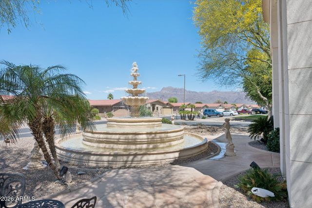 3301 S GOLDFIELD Road 2082, Apache Junction, AZ 85119
