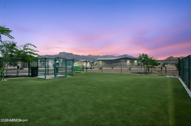 3301 S GOLDFIELD Road 2082, Apache Junction, AZ 85119
