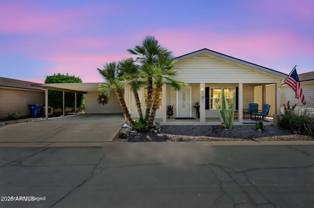 3301 S GOLDFIELD Road 2082, Apache Junction, AZ 85119