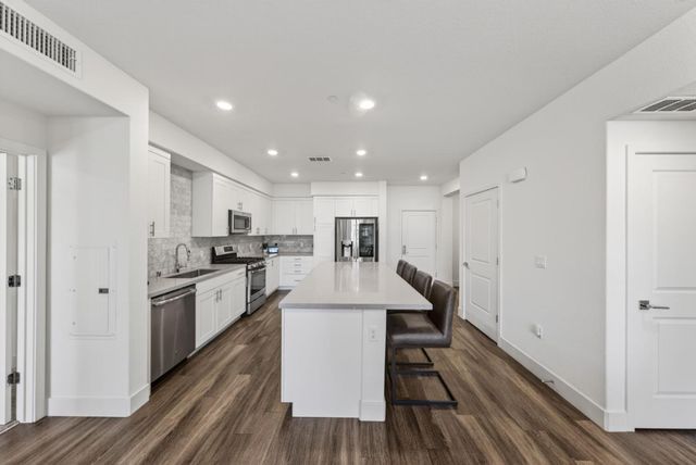 5933 Sunstone Drive 306, San Jose, CA 95123