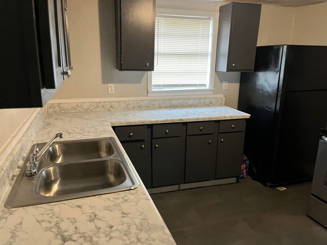 1366 AUSTIN ST, Memphis, TN 38108